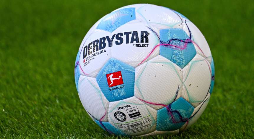 Bundesliga-Spielball 2024/25