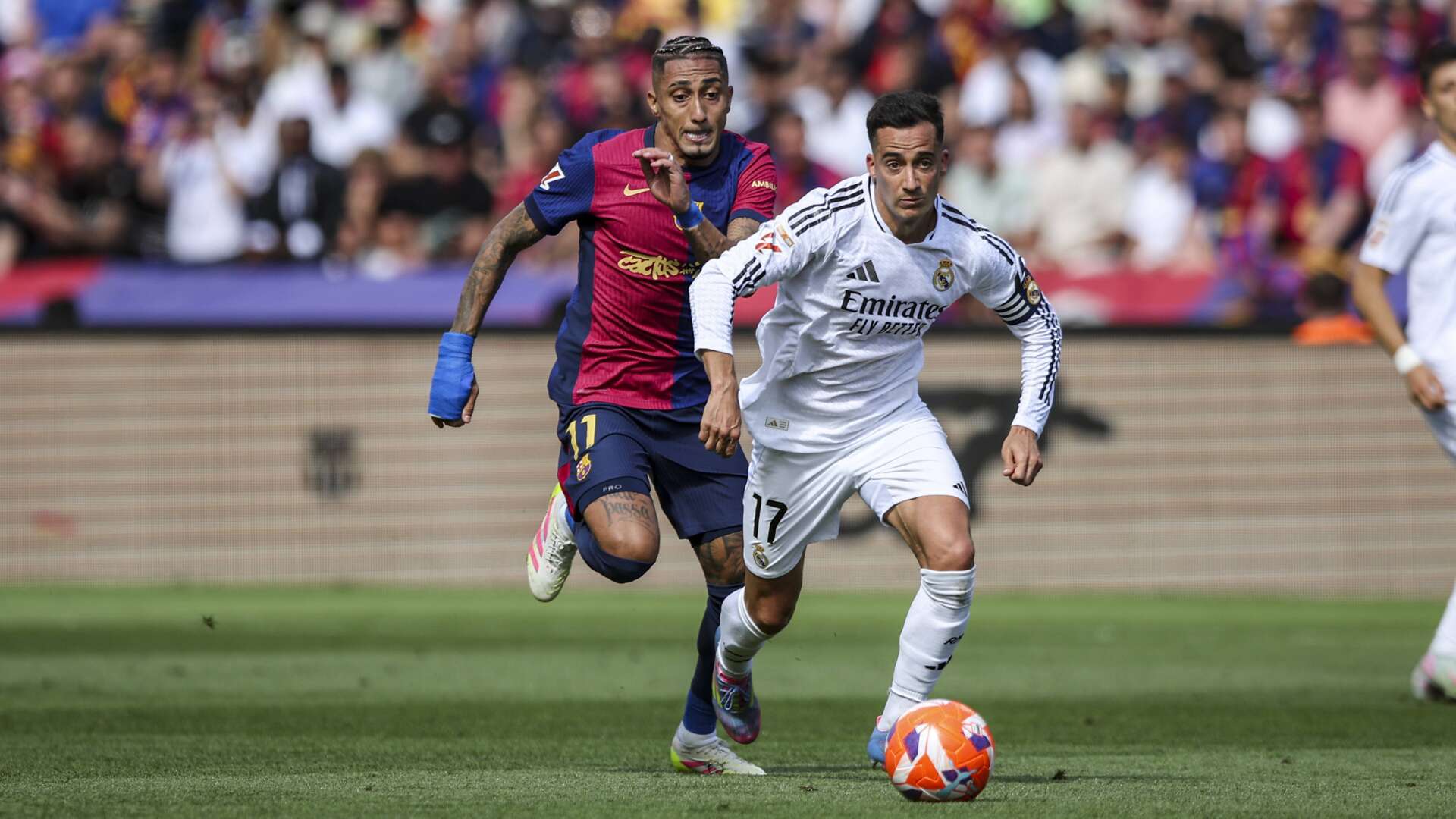 Lucas Vázquez gegen Raphina