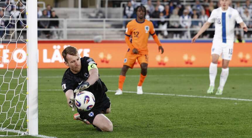 Lukas Hradecky